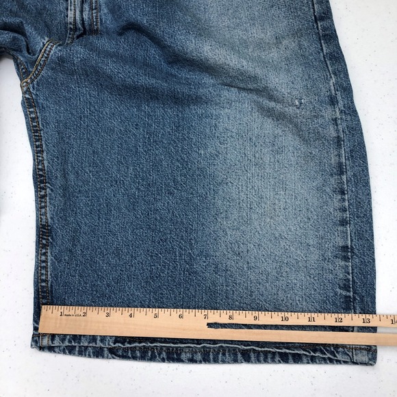 Levis 569 Shorts Mens 42 Blue Loose Straight Medium Wash Denim Jorts Baggy Norm - Picture 8 of 13